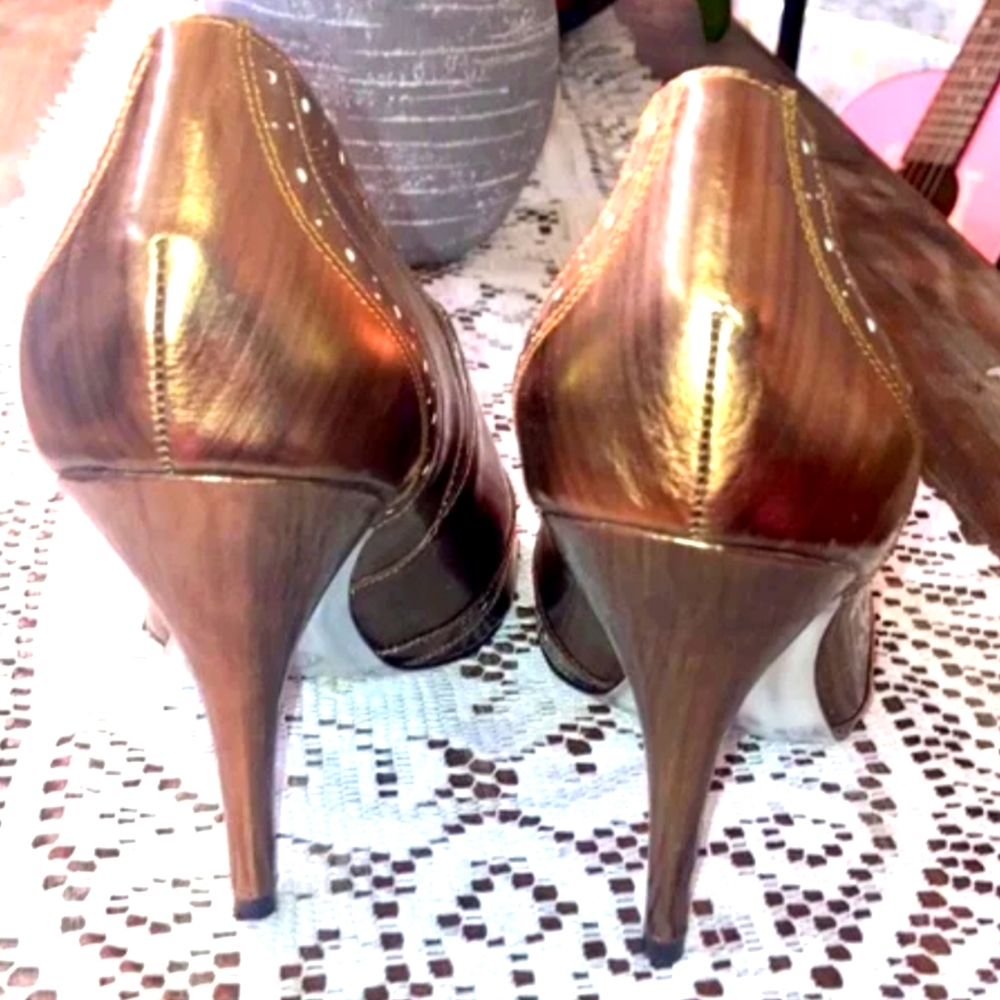 ❣️Jessica Simpson Sexy Heels❣️Booties, Ankle Boots❣️Brand New❣️Metalic Bronze❣️ - Picture 3 of 3